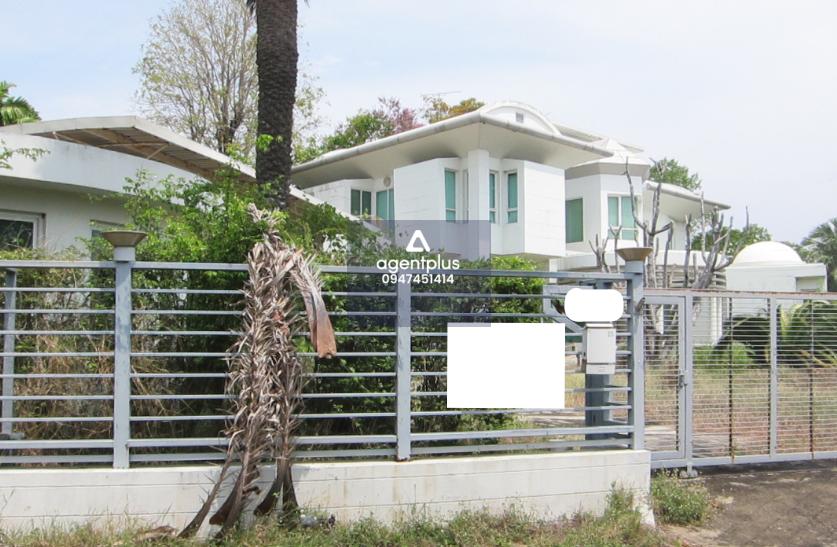 Baan-Kritsada-Nakron-26-City-Golf-Hill