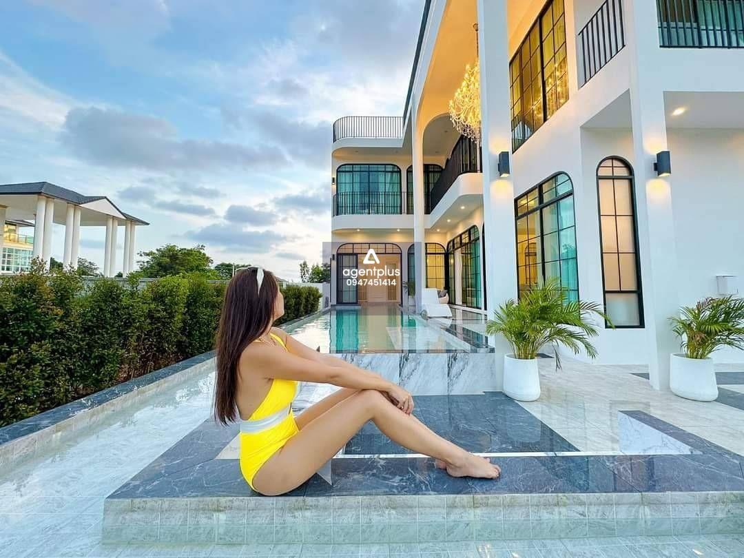 Master-Hills-Valley-Sattahip