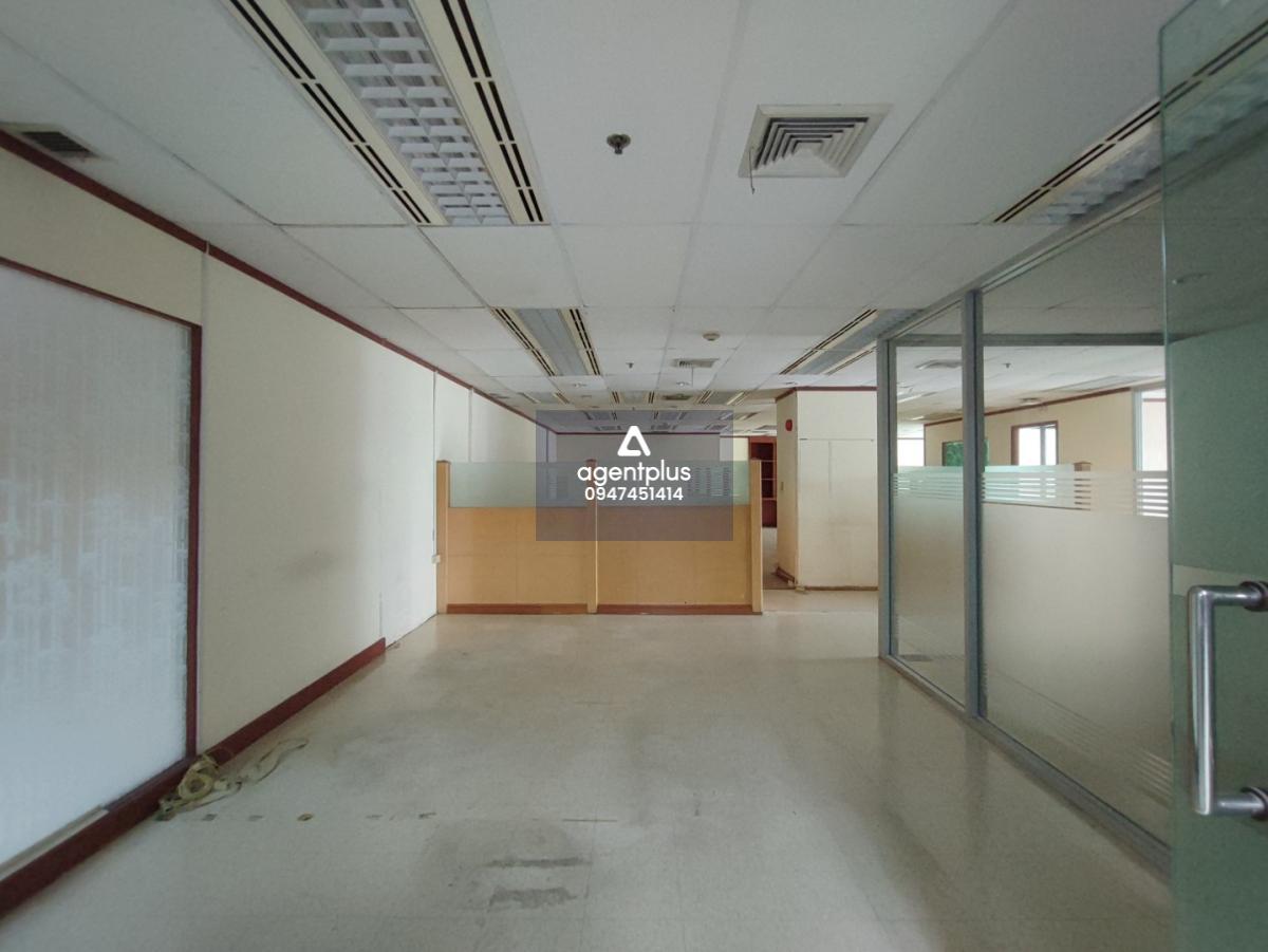 เช่า อาคารสำนักงานมาตรฐาน ใจกลางเมือง ใกล้อนุสาวรีย์ชัยสมรภูมิ พื้นที่ 202.84 ตร.ม.