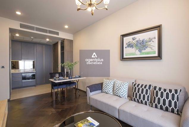 คอนโดลักชัวรี เดอะ โมนูเมนต์ สนามเป้า  ใจกลางพญาไท วิวเมืองสุดหรู ใกล้ BTS สนามเป้า