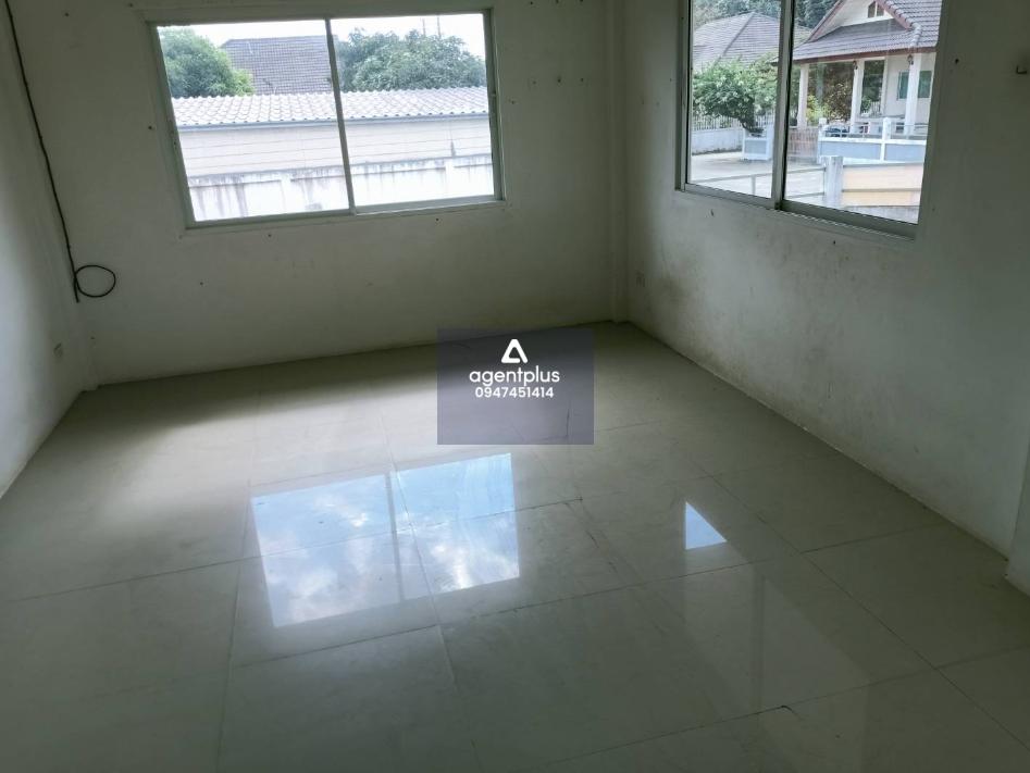 วโรรส 1 นิคมพัฒนา บ้านเดี่ยวชั้นเดียว การคมนาคมสะดวก ทำเลที่ตั้งอยู่ในแหล่งชุมชน