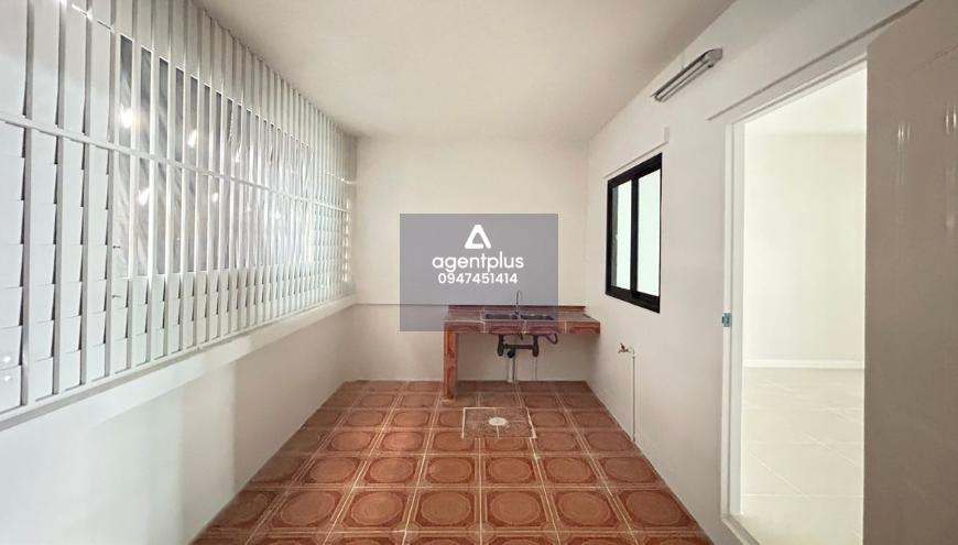 ขาย บ้าน หมู่บ้านเดอะเพอร์เฟค ดีเวล แสนสุข ใกล้แหล่งอำนวยความสะดวกมากมาย 