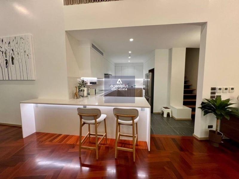 #ขาย เช่า คอนโดริมชายหาด นาจอมเทียน วิวทะเล คอนโด Moving pick พัทยา