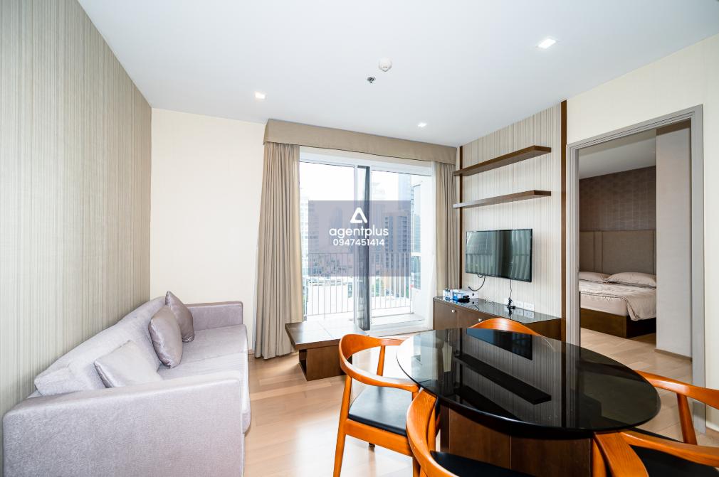 คอนโดหรู เอชคิว ทองหล่อ – ใกล้ร้านอาหาร คาเฟ่ทองหล่อ พร้อมอยู่!