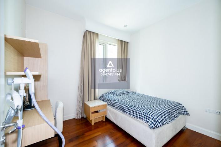 คอนโด คิว หลังสวน  หรูใจกลางลุมพินี พร้อมอยู่ ทำเลพรีเมียมระดับลักชัวรี