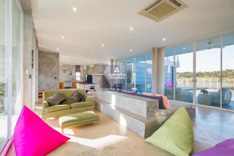 ให้เช่า พูลวิลล่า หรู ทำธุรกิจรายวันได้ 4 ห้องนอน 5 ห้องน้ำ ใน ฟีนิกซ์ โกลด์ กอล์ฟ แอนด์ คันทรีคลับ ห้วยใหญ่ พ้ทยา