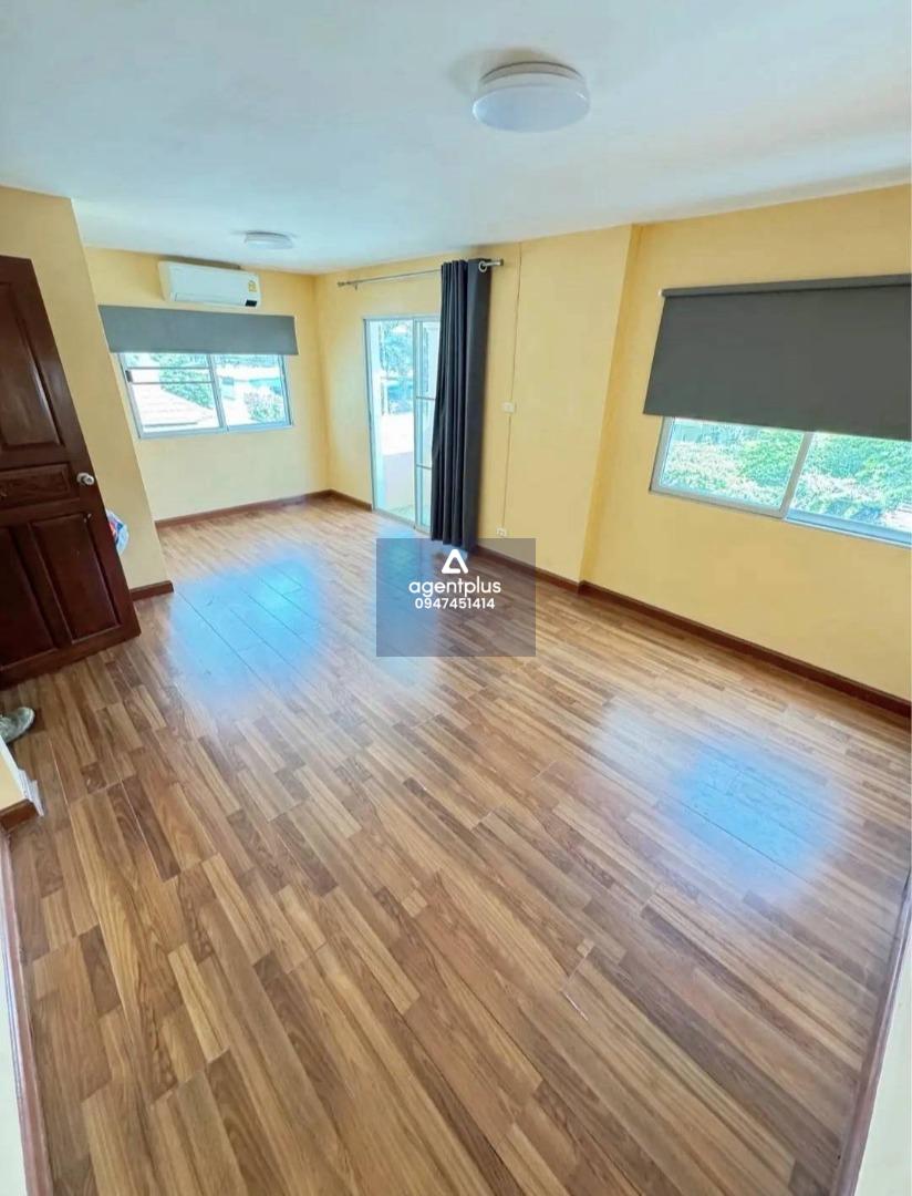 ขายด่วน! บ้านแฝด 45 ตร.วา ซอยหนองไม้แก่น พัทยา พื้นที่เหลือสร้างสระได้