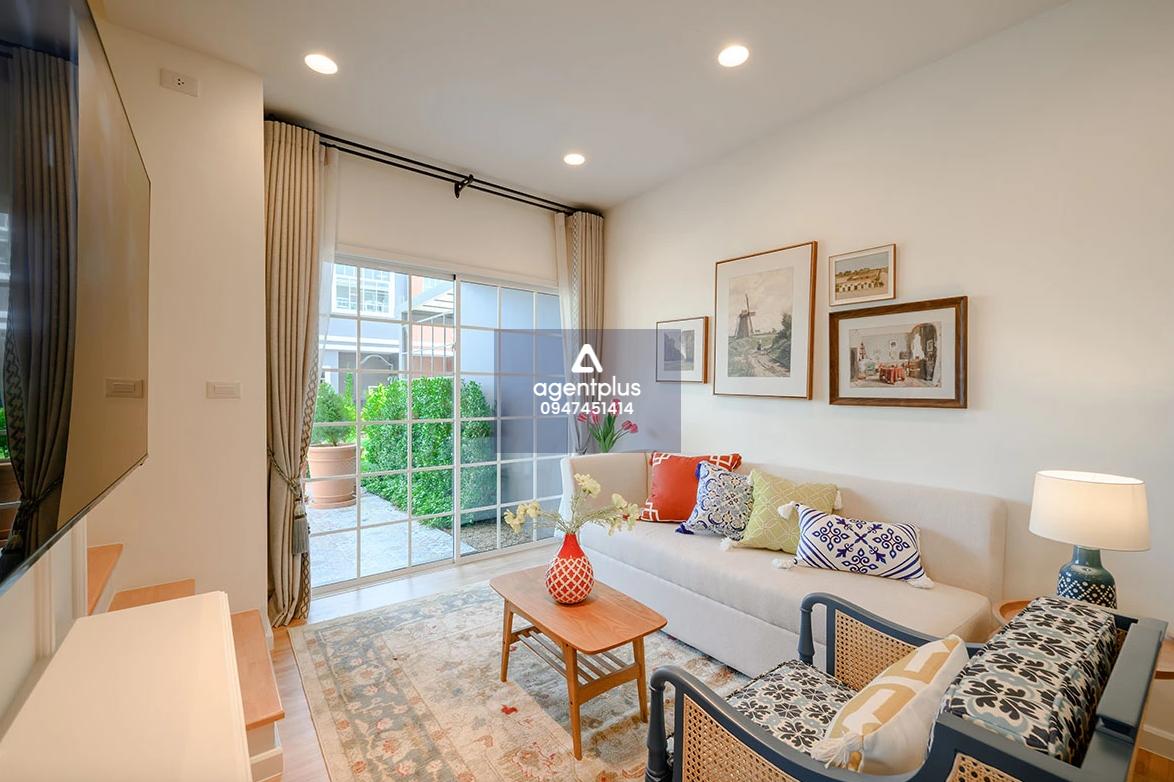 ทาวน์โฮมพร้อมอยู่ สิริเพลส รังสิต 2 บรรยากาศสงบ เหมาะสำหรับครอบครัว