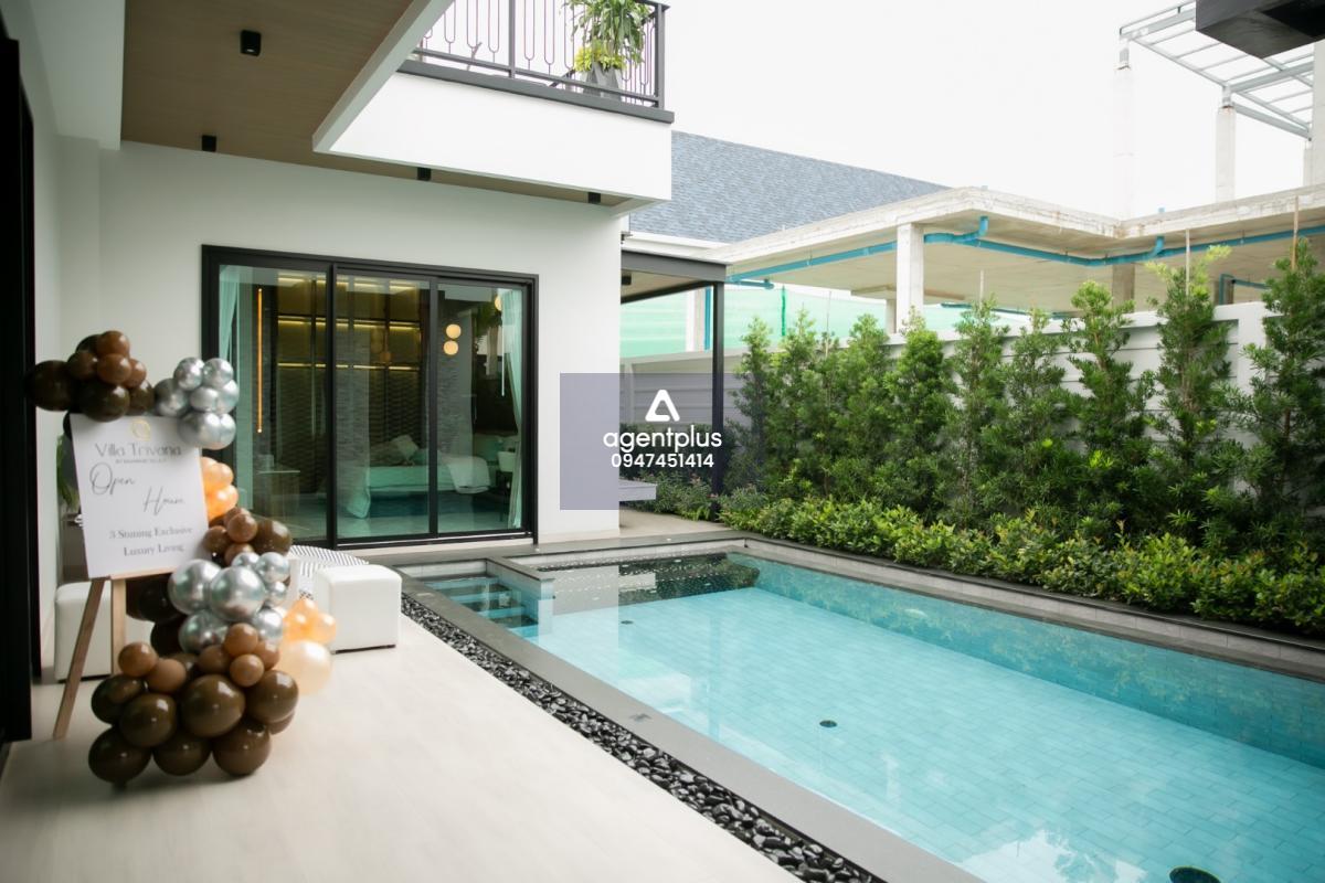 บ้านวิลล่าหรูสไตล์ Modern Tropical ใกล้แหล่งท่องเที่ยว-โรงเรียนนานาชาติ Villa Trivana (บ้านแม่ 11) พัทยา