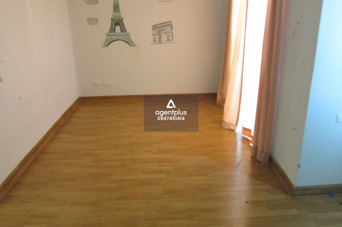 ทาวน์เฮ้าส์ 2 ชั้น หมู่บ้านเดอะคัลเลอร์ (รังสิต-ลำลูกกา)