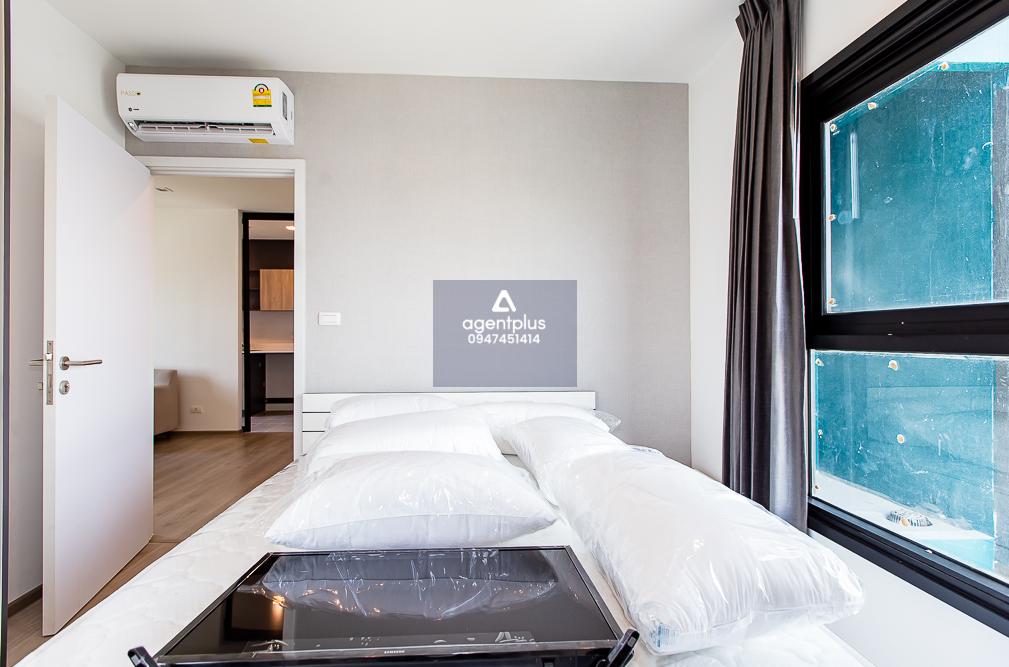 คอนโดทำเลทอง  เดอะ เบส เพชรเกษม ใกล้ MRT เพียงไม่กี่ก้าว พร้อมอยู่ ราคาพิเศษ!