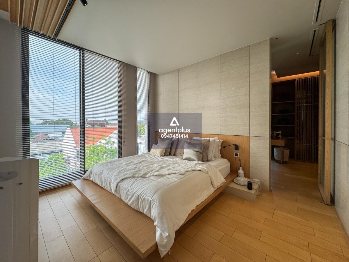 ZENITH 5 SRINAKARIN บ้านเดี่ยว 4 ชั้น + ดาดฟ้า พร้อมลิฟต์ ใจกลางศรีนครินทร์