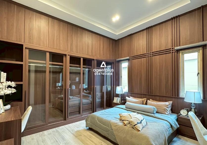 บ้านพูลวิลล่าพร้อมโอน ที่ดินใหญ่พร้อมสระว่ายน้ำ เพียง 10 นาที ถึงหาดจอมเทียน