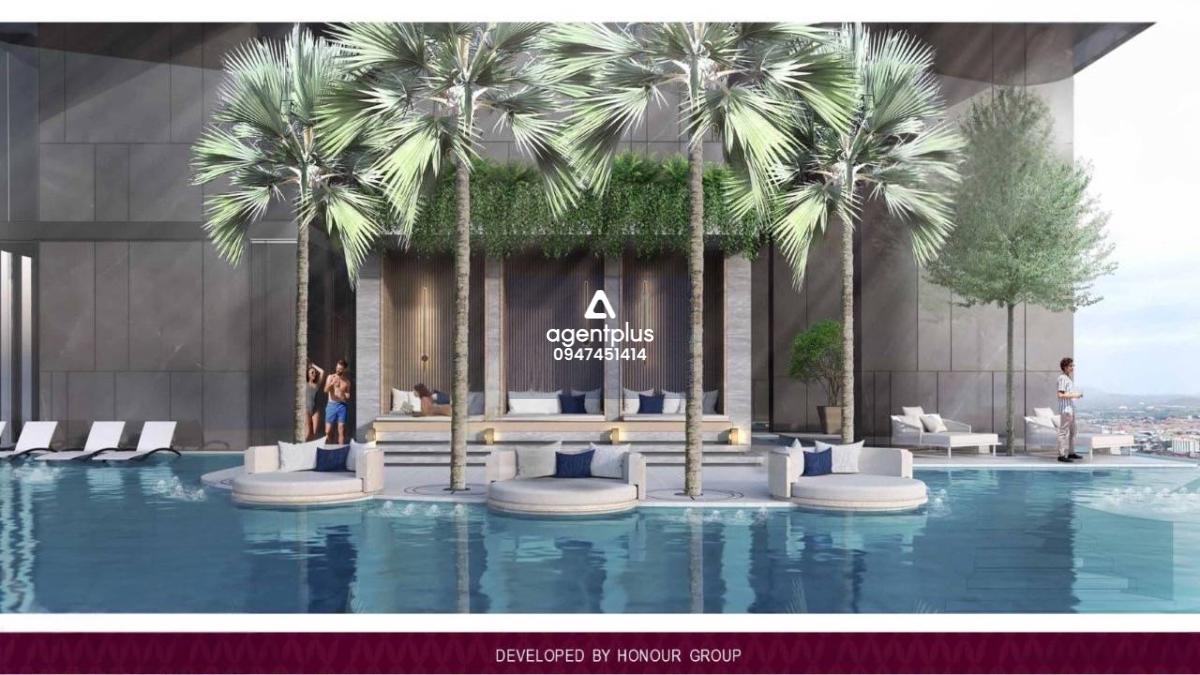 Once Wongamat คอนโดมิเนียมริมชายหาดสุดหรูหรา ตั้งอยู่ในย่านพัทยาเหนือที่เงียบสงบแต่มีชีวิตชีวา ที่เป็นที่ต้องการแห่งนี้คือความสมดุลที่สมบูรณ์แบบระหว่างความสงบและการเข้าถึง คอนโดมิเนียมสูง 56 ชั้น พร้อมวิวทะเลแบบพาโนรามา พร้อมเพลิดเพลินกับแสงอาทิตย์ที่สาดส