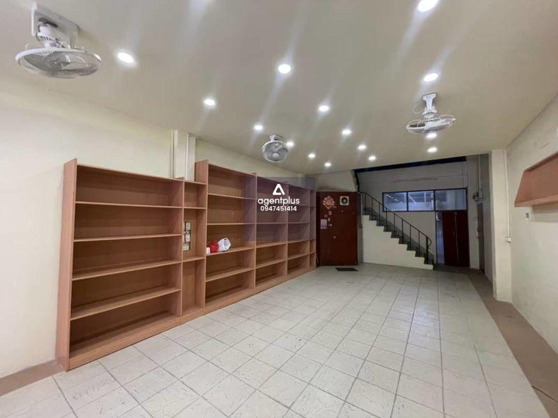 *ขายตึกพาณิชย์ ใจกลางพัทยา บอยส์ทาวน์ พัทยากลาง