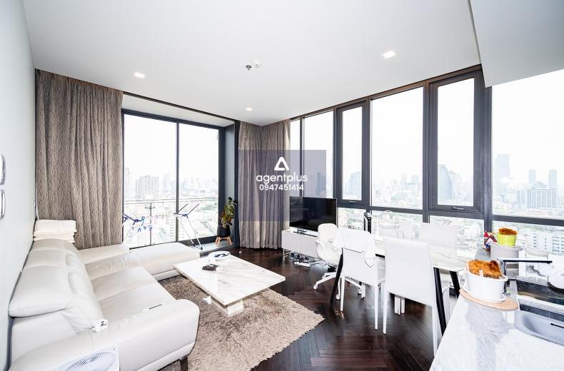 คอนโดลักชัวรี เดอะ โมนูเมนต์ สนามเป้า  ใจกลางพญาไท วิวเมืองสุดหรู ใกล้ BTS สนามเป้า