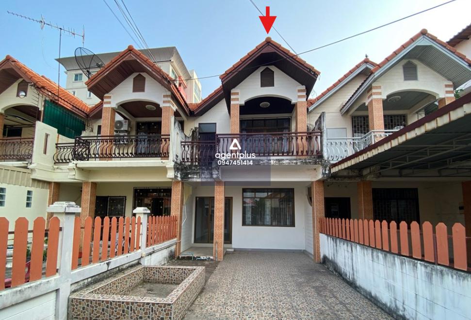 ทาวน์เฮ้าส์ 2 ชั้น จำนวน 1 คูหา ทำเลดี โครงการพัฒนฉัตรวิลล์ เมืองระยอง