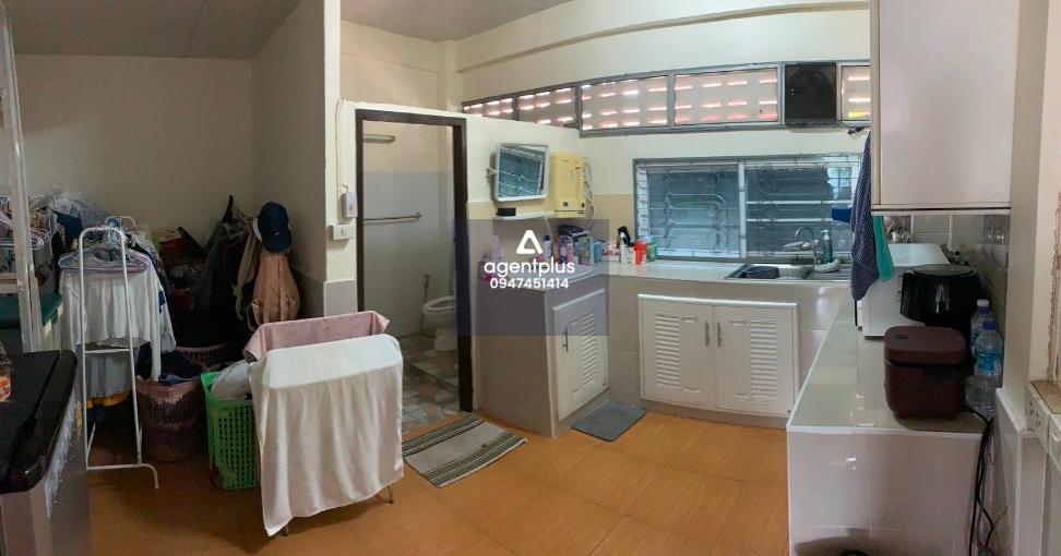 ขายทาว์เฮ้าส์ 2 ชั้น ใกล้บิ๊กซี่ วงศ์สว่าง ซอย กรุงเทพ-นนทบุรี 39