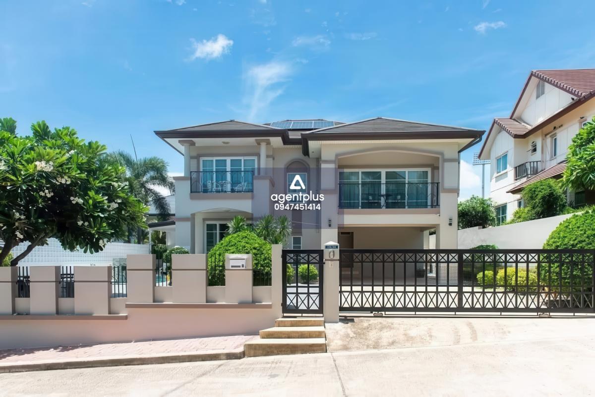 * บ้านพูลวิลล่า ราคาพิเศษ บ้านสวยพร้อมเข้าอยู่ บ้านในโครงการ Central park hill side ทุ่งกลม ตาลหมัน พัทยา