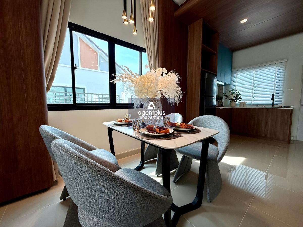 ขายบ้านทาวน์โฮม 1 ชั้น พร้อมขาย  เนินพลับหวาน พัทยา