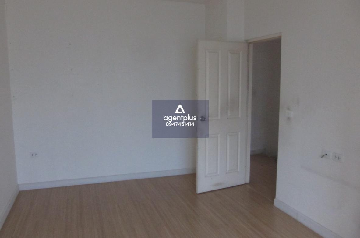 ขายบ้านทาวน์เฮ้าส์โครงการซิตี้เซนส์ รามอินทรา-วัชรพล ถนนรามอินทรา ราคา 3.2 ล้านบาท 3 ห้องนอน 2 ห้องน้ำ ล้อมรอบไปด้วยสิ่งอำนวยความสะดวกมากมาย