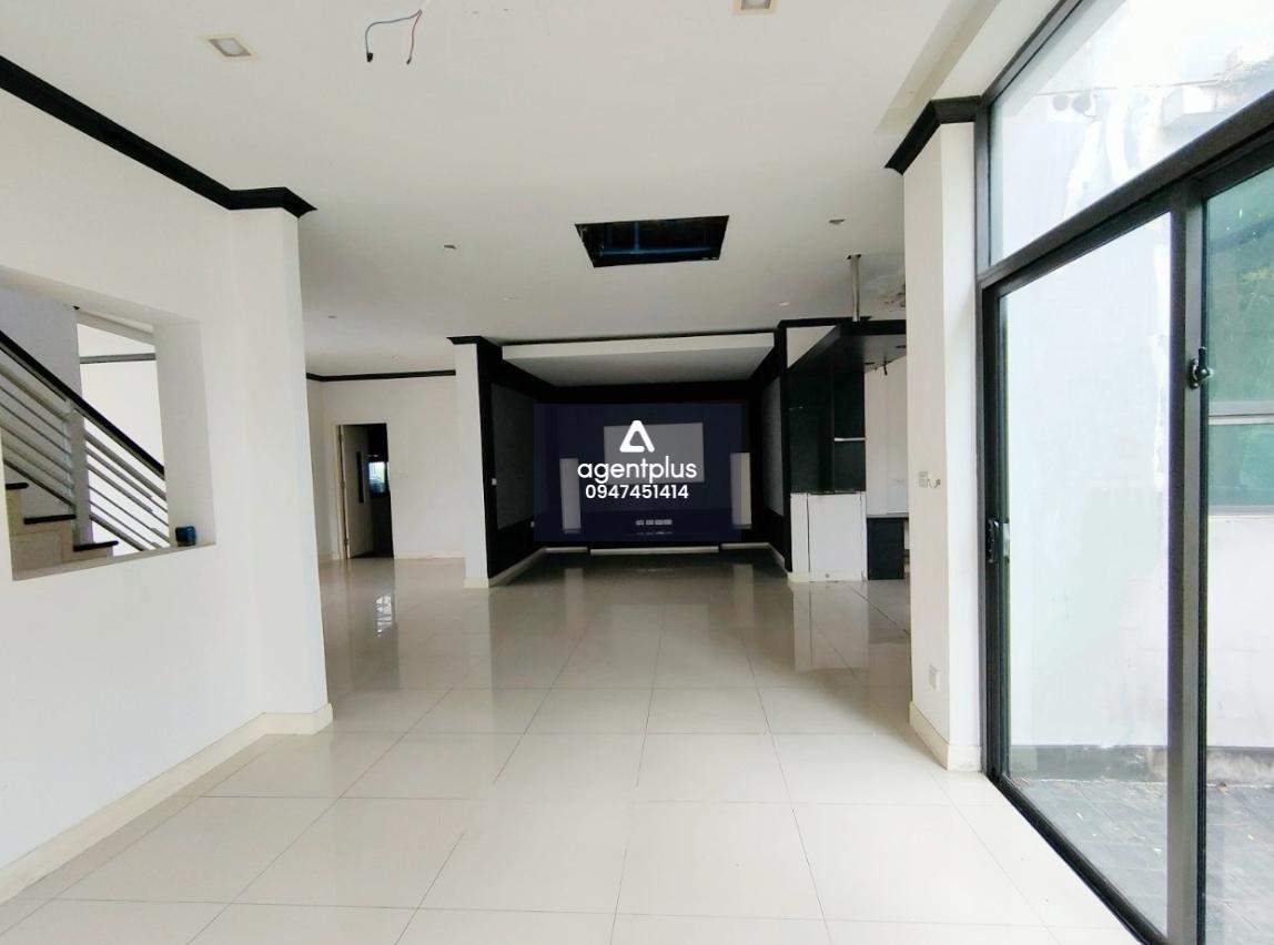 ขายบ้านเดี่ยว 2 ชั้น โครงการเศรษฐสิริ อ่อนนุช-ศรีนครินทร์ ทำเลดีโครงการเข้า-ออก ได้ 2 ทาง ทั้งถนน ถนนเฉลิมพระเกียรติรัชกาลที่ 9 และถนนกาญจนาภิเษก