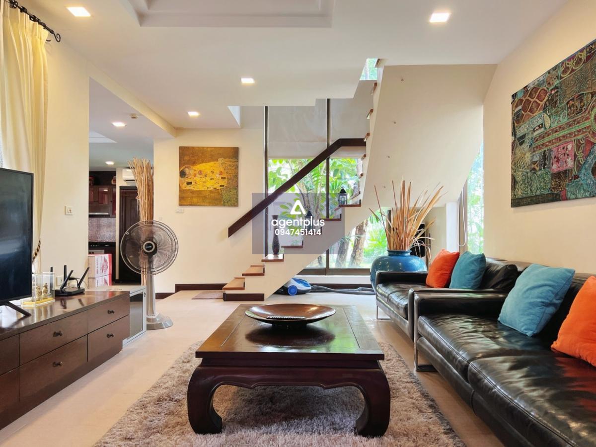 บ้านพูลวิลล่าให้เช่าในโครงการ ภูธารา พัทยา 