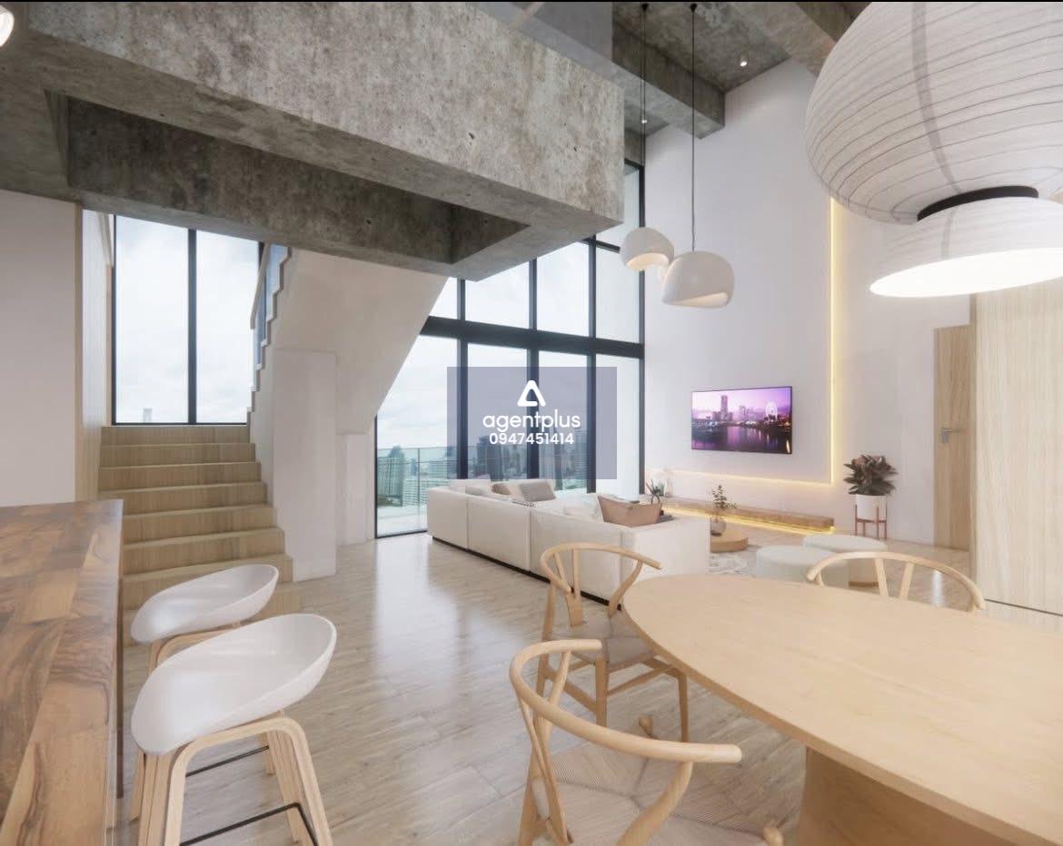  *ขาย Super Rare Duplex Penthouse ใจกลางทองหล่อ