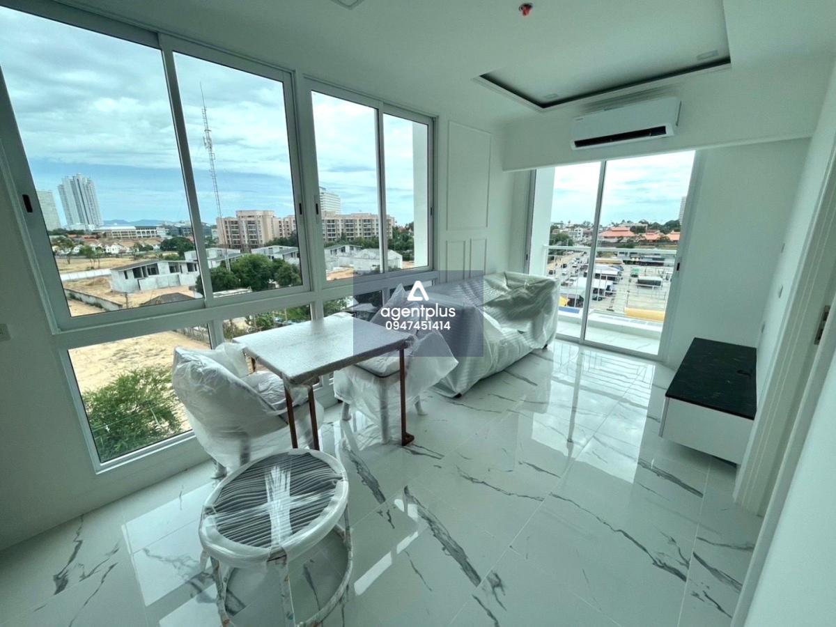 ขาย  เช่า คอนโดชื่อต่างชาติ ห้องพร้อมเข้าอยู่ The Empire Tower พัทยา