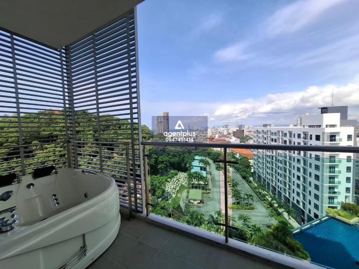 ขาย/ให้เช่าคอนโด 2ห้องนอน The Axis พัทยา วิวทะเล ถนนทัพยา มีอ่างจากุซี่