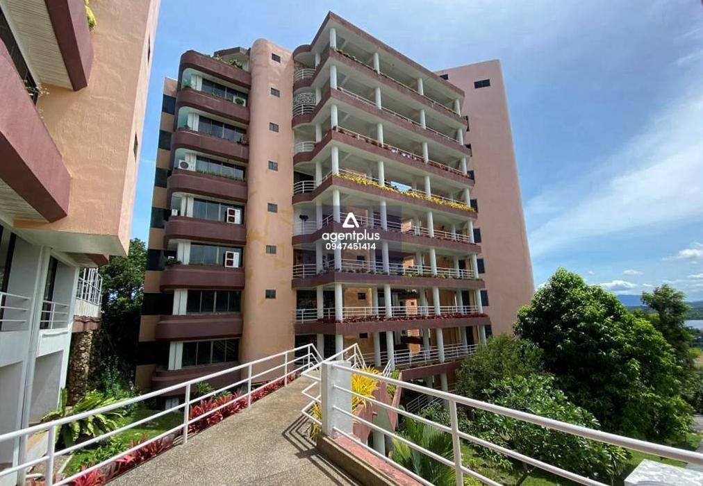 ขายคอนโดมิเนียม โครงการคอนโดวิวนกยูง แกลง เหมาะอยู่อาศัยและเป็นที่พักตากอากาศ ตั้งอยู่ใกล้ทะเล และสถานที่ท่องเที่ยวทางธรรมชาติ การคมนาคมสะดวก สาธารณูปโภคพื้นฐานครบ