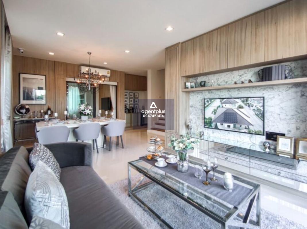 บ้านเดี่ยวหรู เสนาแกรนด์ โฮม รังสิต–ติวานนท์