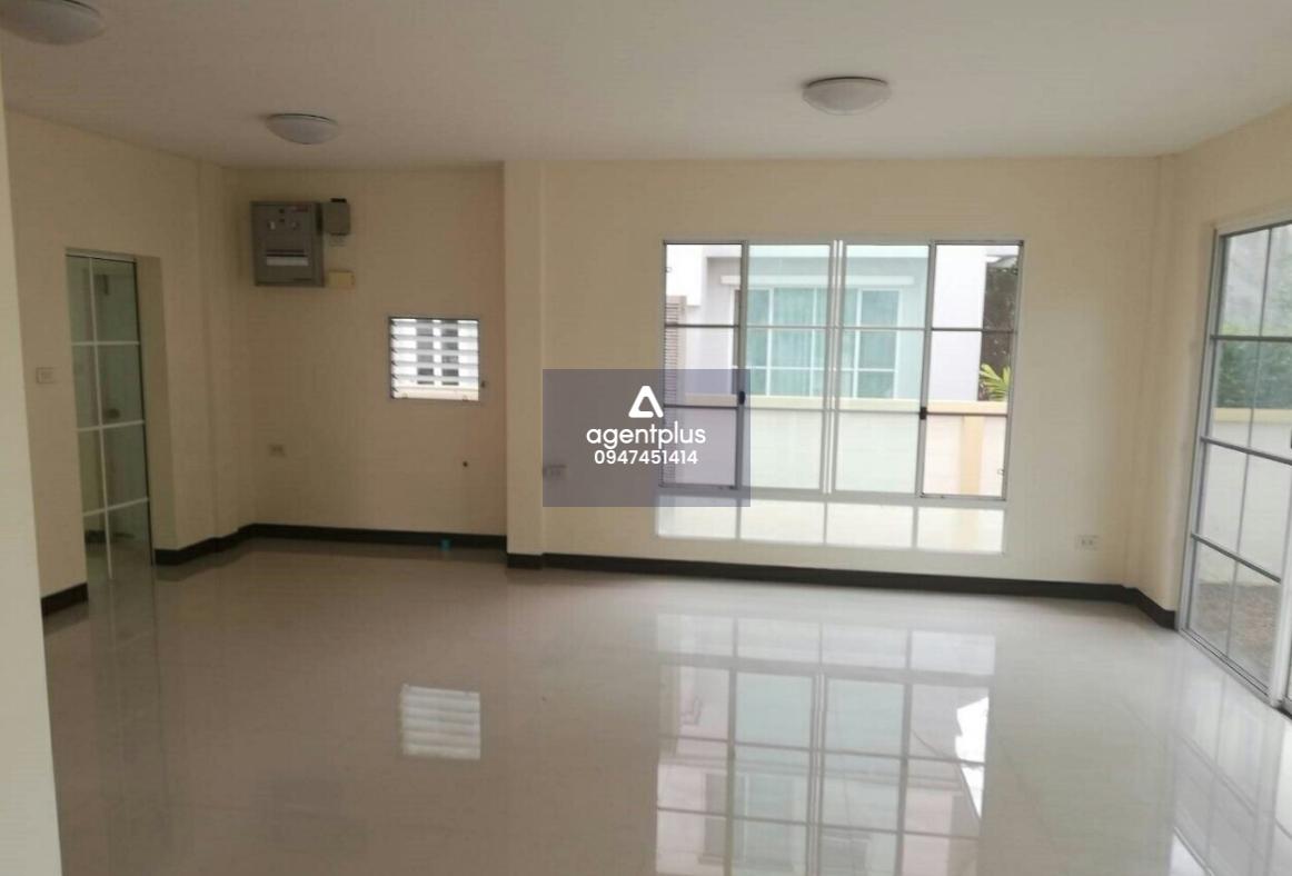 บ้านเดี่ยว 2 ช้้น ทำเลศักยภาพบนถนนศักยภาพ การคมนาคมสะดวกสบาย ติดถนนใหญ่สายหลัก โครงการบ้านชัยพฤกษ์ รังสิต คลอง 4