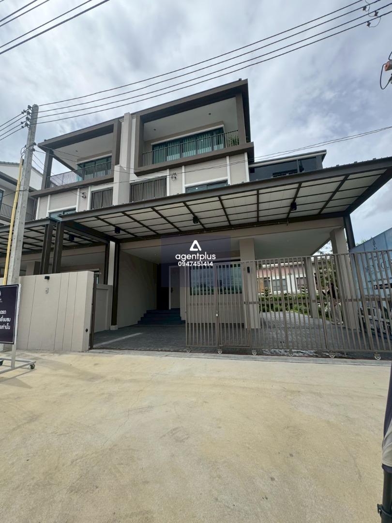 ขายบ้านใหม่โฮมออฟฟิศพร้อมอยู่ เป็นออฟฟิศและบ้าน ตะเคียนเตี้ย พัทยา