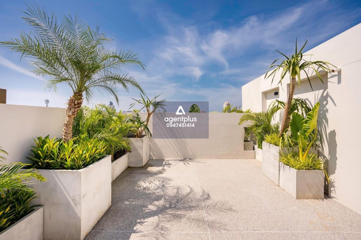 พูลวิลล่าหรูใจกลางพัทยา ให้เช่ารายปี 🌴