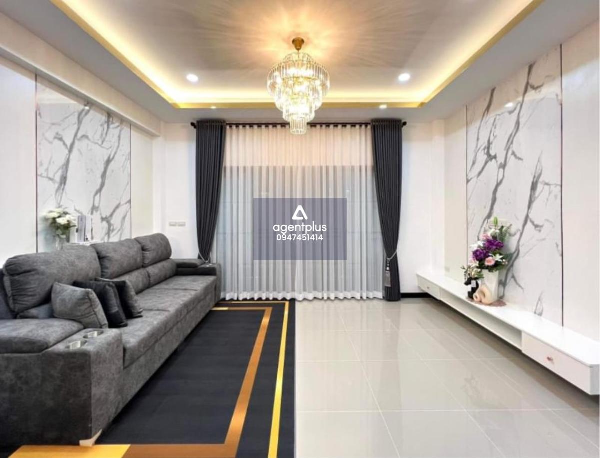 บ้านสวยพร้อมเฟอร์นิเจอร์พัทยา  ที่ตั้ง ถนนพรประภานิมิตร สยามคันทรีคลับ