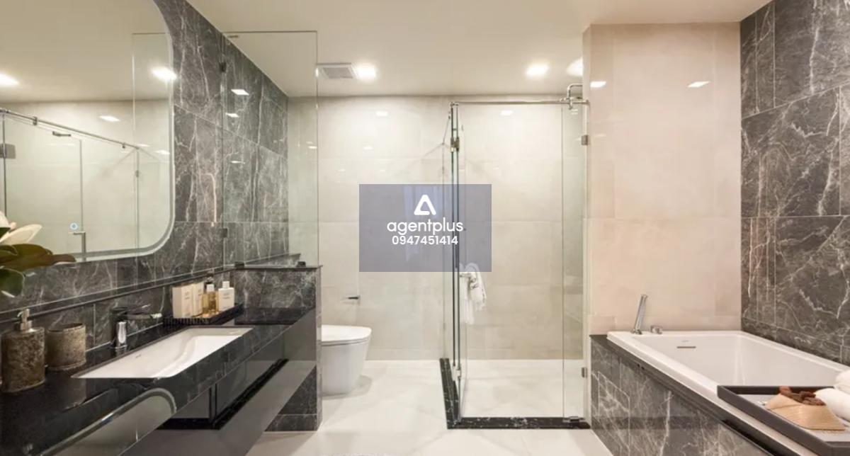 ขายคอนโดหรูหน้าหาดจอมเทียน Aquarous Jomtien Pattaya  วิวทะเลพาโนรามา โควต้าต่างชาติ