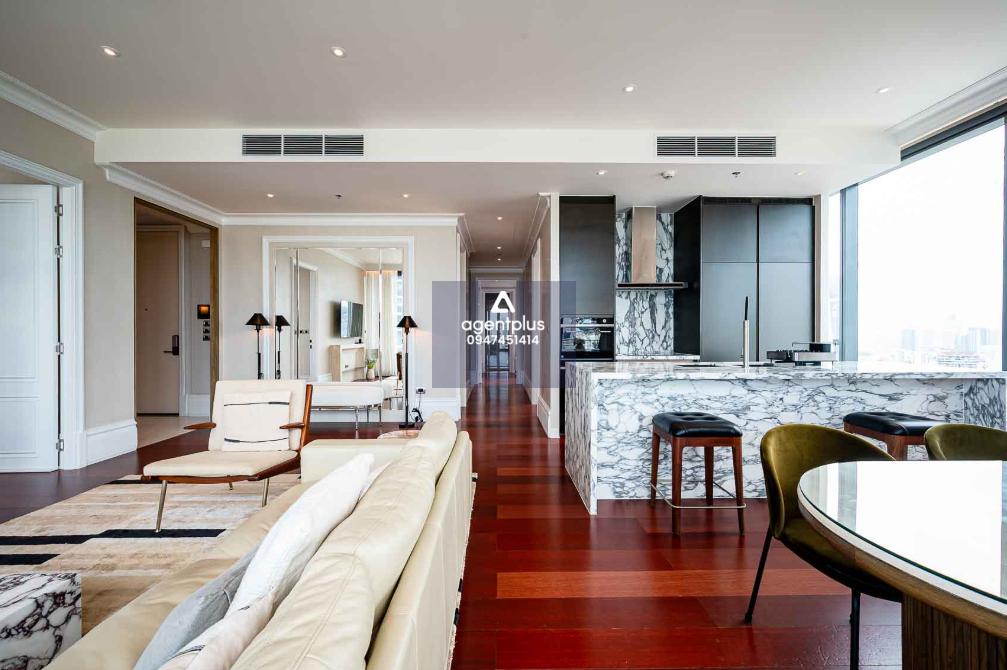 สะท้อนความแตกต่างอย่างมีระดับ กับคุณ บาย ยู