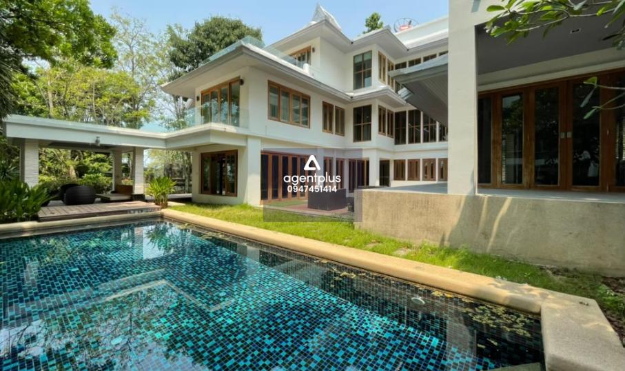 ขาย ขาย บ้านพร้อมที่ดินบน ทำเลที่ดีที่สุดบนหาดวงศ์อมาตย์ ติดปราสาทสัจธรรม