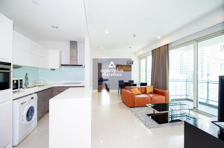 คอนโด คิว หลังสวน  หรูใจกลางลุมพินี พร้อมอยู่ ทำเลพรีเมียมระดับลักชัวรี