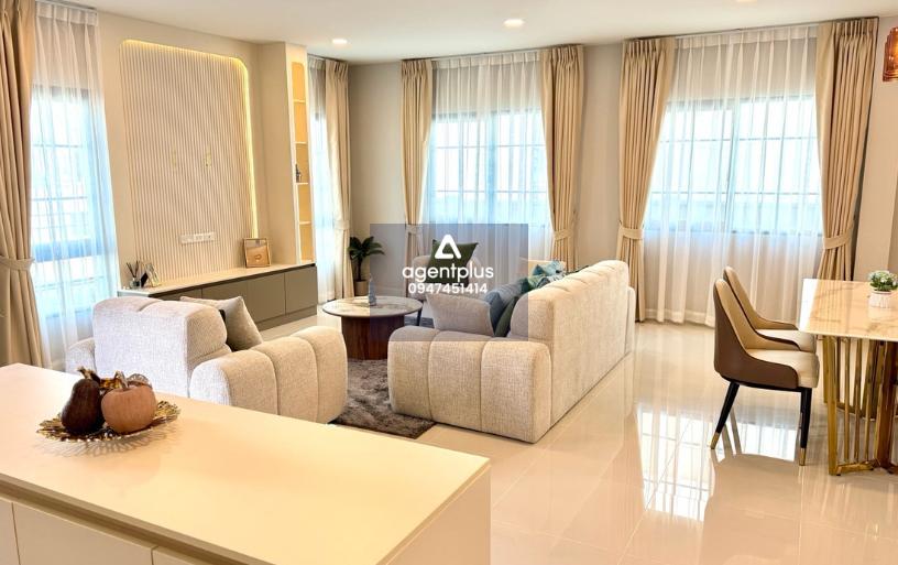 ขาย/เช่า centro bangna ติดเมกา บางนา เฟอร์นิเจอร์ครบ