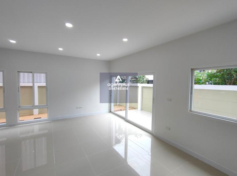 ขายบ้านเดี่ยว 2 ชั้น โครงการเดอ รีแลกซ์ บางชัน ปรับปรุงใหม่ ทำเลดี โครงการติดถนนสามวา การคมนาคมสะดวก