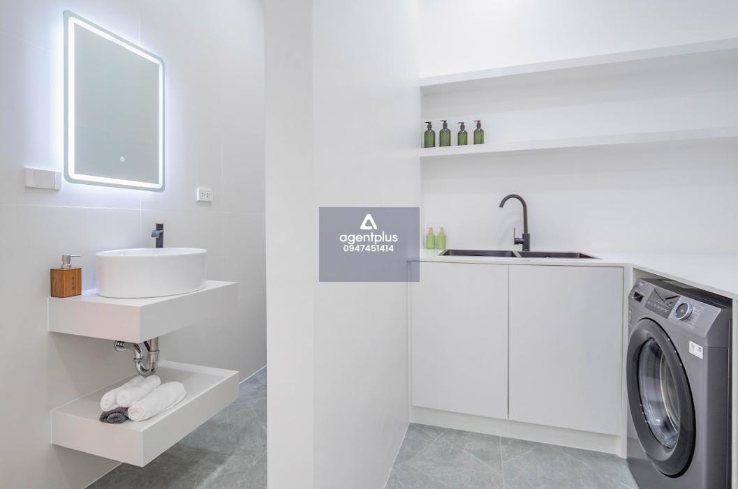 ขาย วิลล่าดีไซน์ พร้อมสระว่ายน้ำใน พัทยา