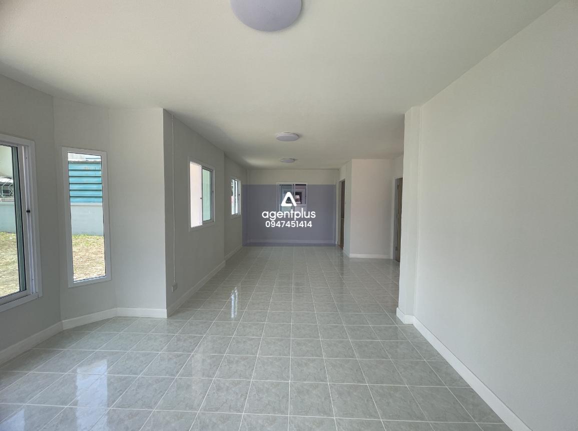 ขายบ้านเดี่ยว 2 ชั้น โครงการทองภัชร วังน้อย บ้านสวยสภาพดี บรรยากาศเงียบสงบ เหมาะสำหรับครอบครัวที่ต้องการความเป็นส่วนตัว เดินทางสะดวก ใกล้แหล่งชุมชน