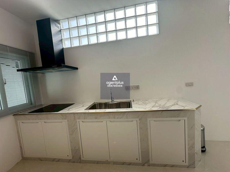 *ทาวน์โฮมปล่อยเช่า ใกล้บิ๊กซี พัทยากลาง