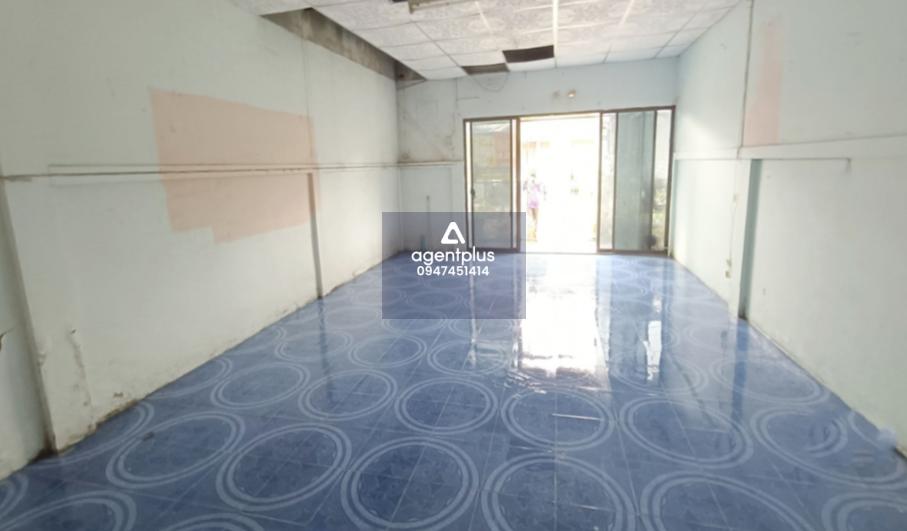 ขายทาวน์เฮ้าส์ชั้นเดียว โครงการแสงตะวัน ทำเลดีติดถนนรังสิต-นครนายก ช่วงคลอง 11-12 ขาออก