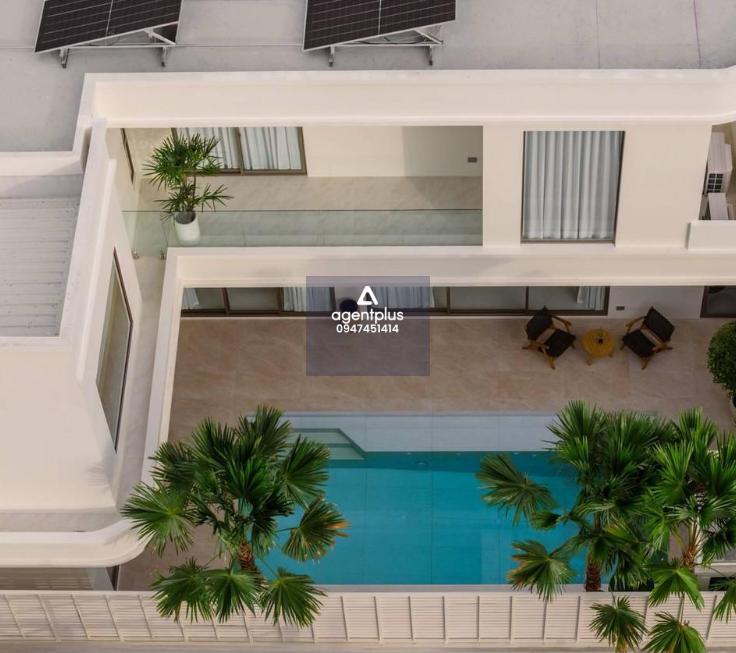 ขายบ้านเดี่ยวหรู 2 ชั้น พร้อมสระว่ายน้ำส่วนตัว ดีไซน์ทันสมัย พื้นที่กว้างขวาง ใช้วัสดุคุณภาพสูง เริ่มต้นที่ 29.9 ล้านบาท CHARIN PATTAYA – ที่สุดแห่งการใช้ชีวิตเหนือระดับ บนทำเลศักยภาพ