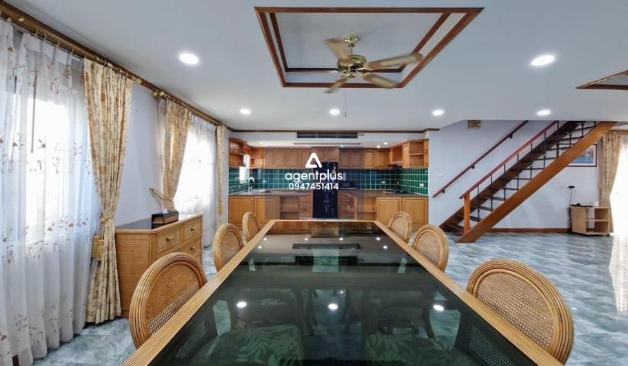 ขาย บ้านพลูวิลล่า หมู่บ้าน The Boltons พัทยาตะวันออก