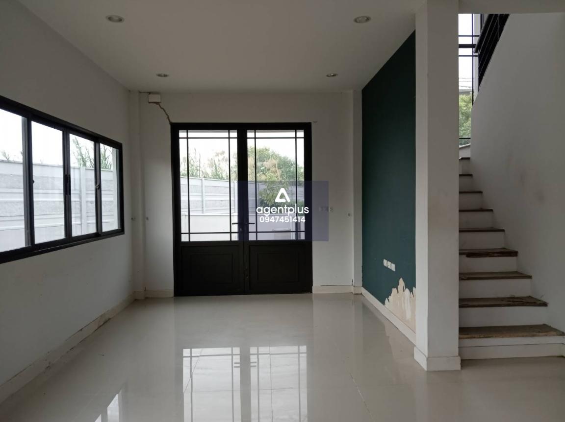 ขายด่วนบ้านแฝด 2 ชั้น ทำเลทอง แกรนด์ พลีโน่ พหลโยธิน–รังสิต ใกล้ฟิวเจอร์พาร์ครังสิต เข้าอยู่ได้เลย!