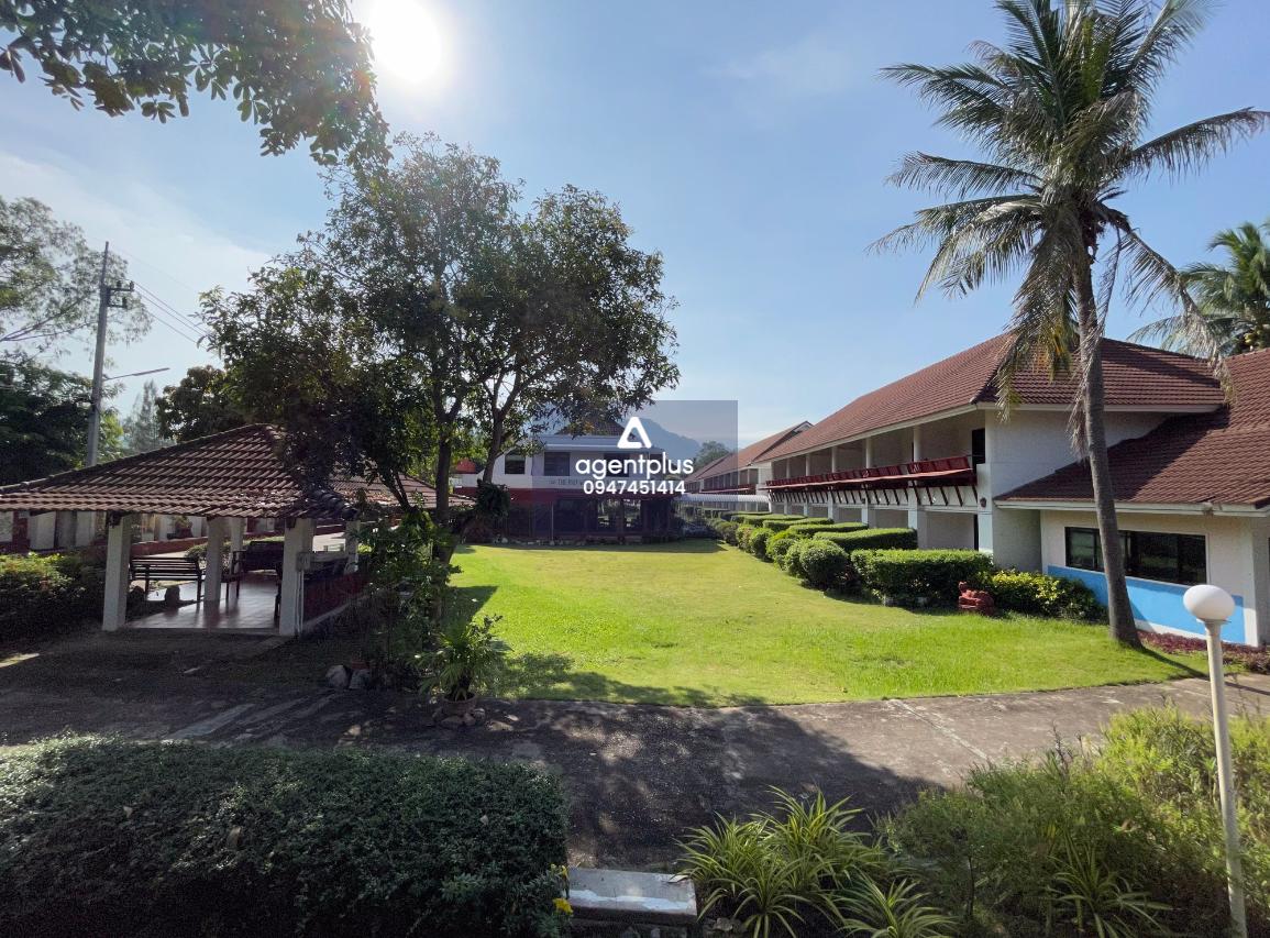 ขายโรงแรม “เดอะไพรเวซี่ บีช รีสอร์ทแอนด์สปา” ทำเลติดทะเล บรรยากาศหรูส่วนตัว เหมาะสำหรับนักลงทุน